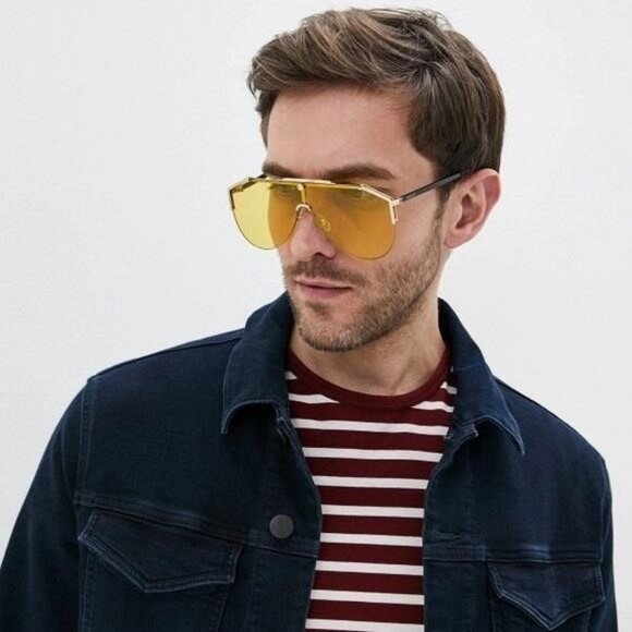 100%- New Authentic GUCCI GG0584s 004 140’ Aviator Shield Sunglasses - Picture 1 of 13